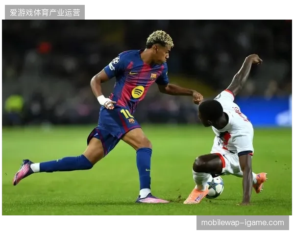 弗里克传控体系面临挑战，巴萨虽掌控球权但在攻坚战中暴露进攻层次单一问题